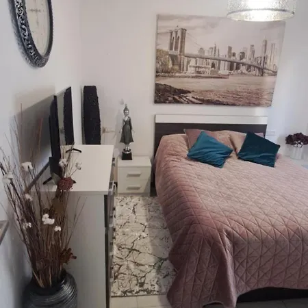 Jakub De Lux Апартаменты