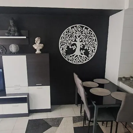 Apartment Jakub De Lux *