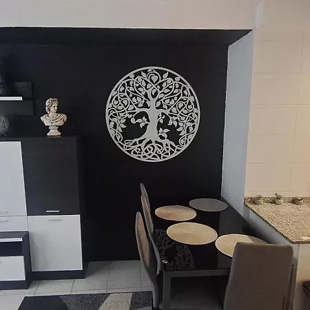 Apartment Jakub De Lux *