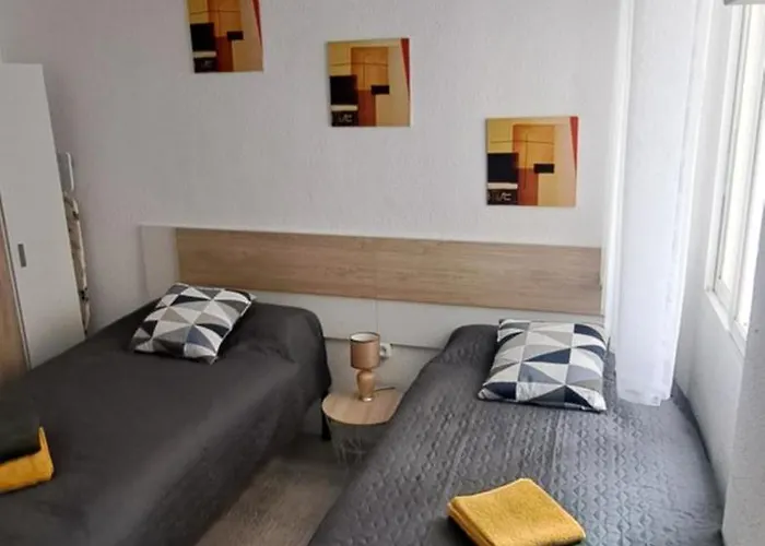 Jakub De Lux Daire Torrevieja